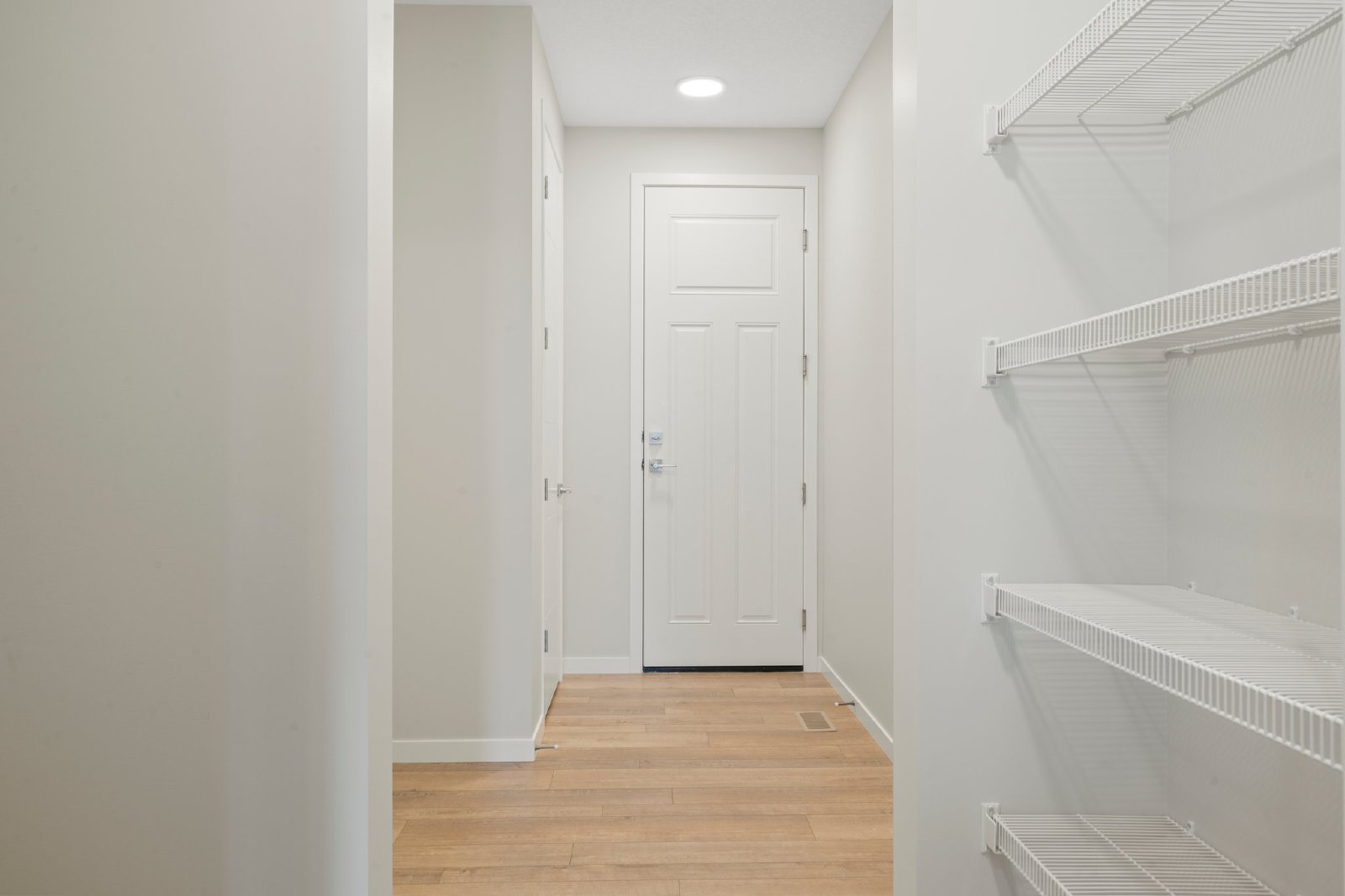 ROCKLAND PARK - BRAND NEW - TWO STOREY - FOUR BEDROOMS property image