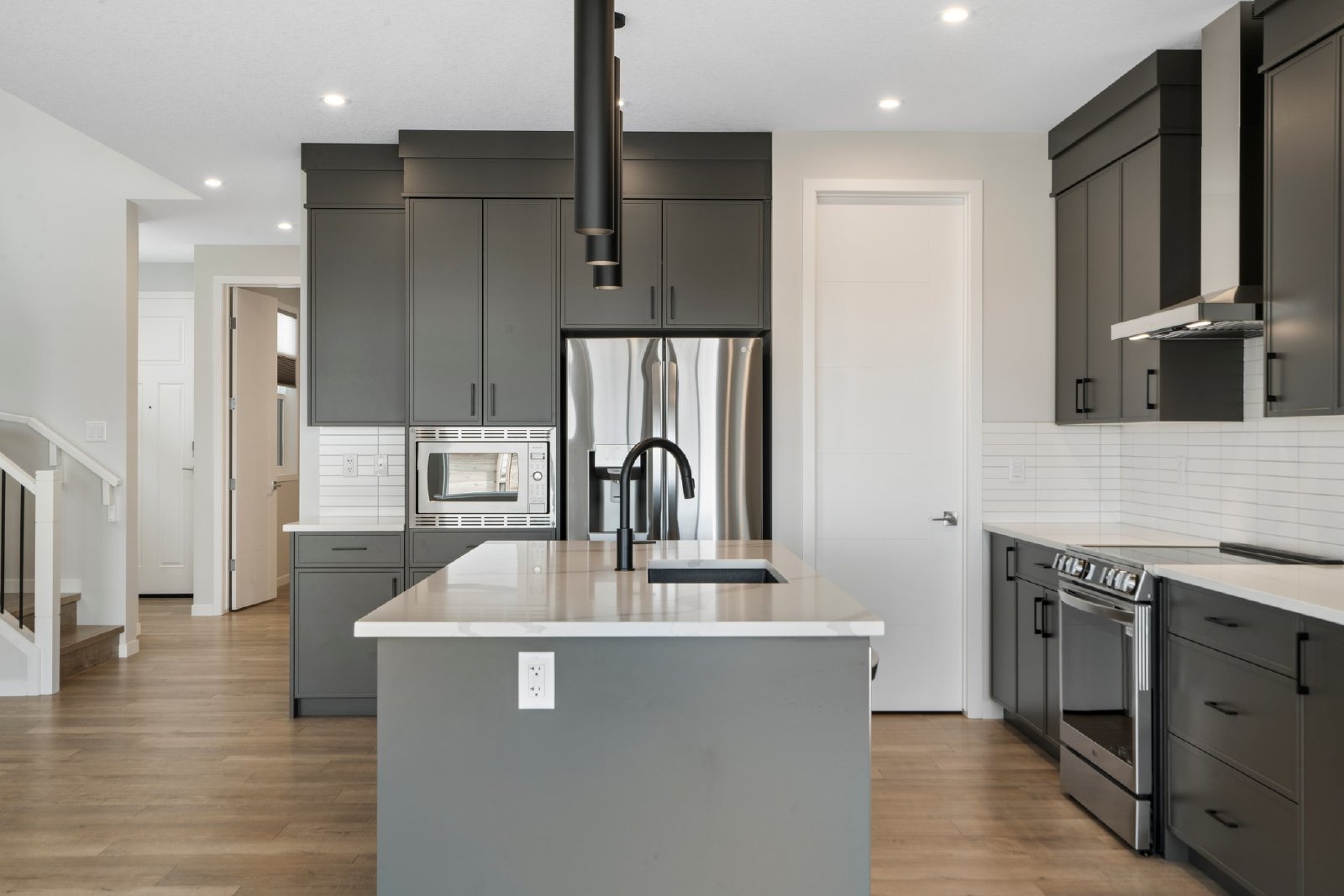 ROCKLAND PARK - BRAND NEW - TWO STOREY - FOUR BEDROOMS property image