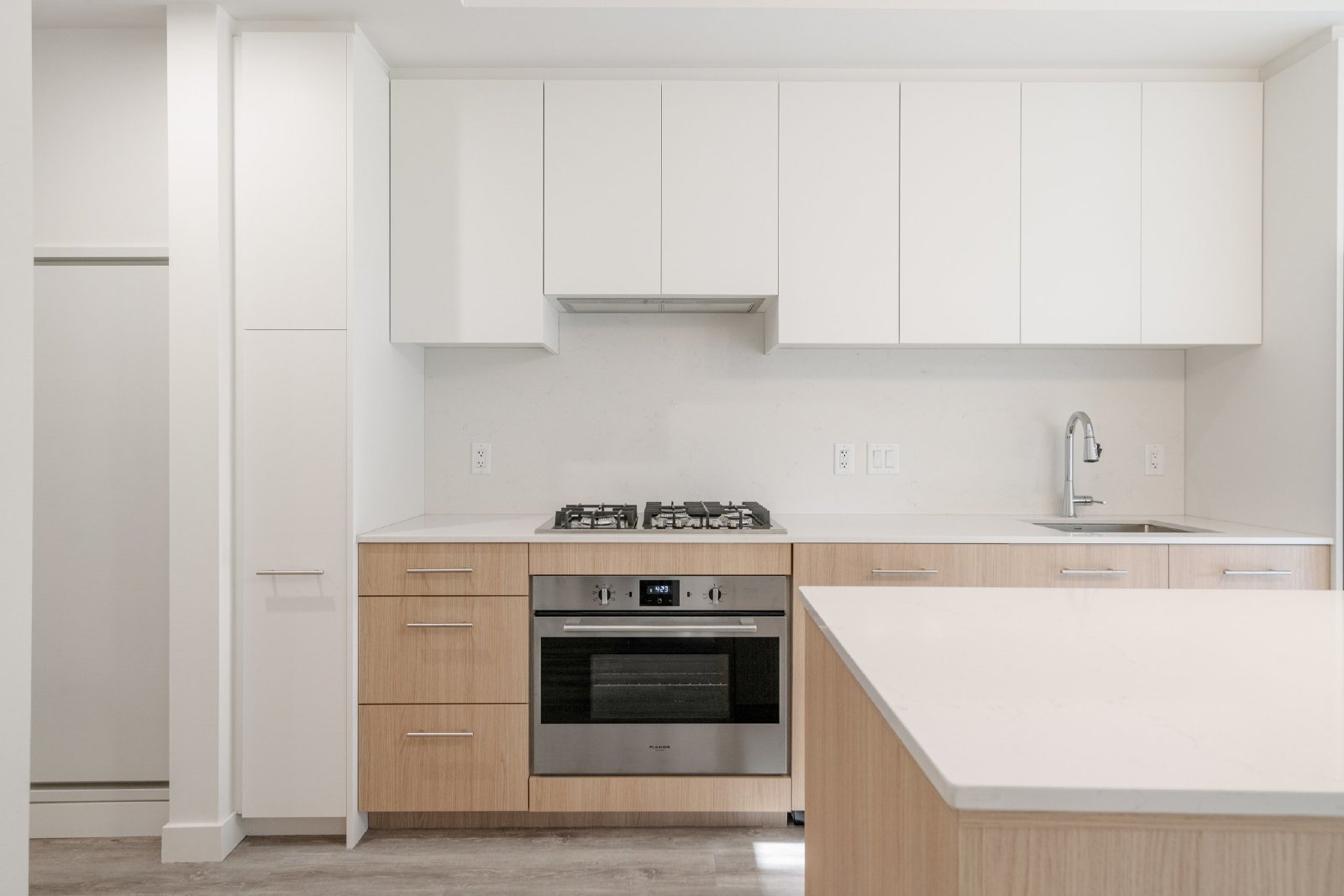 DOWNTOWN - FIRST AND PARK - TWO BED-TWO BATH property image