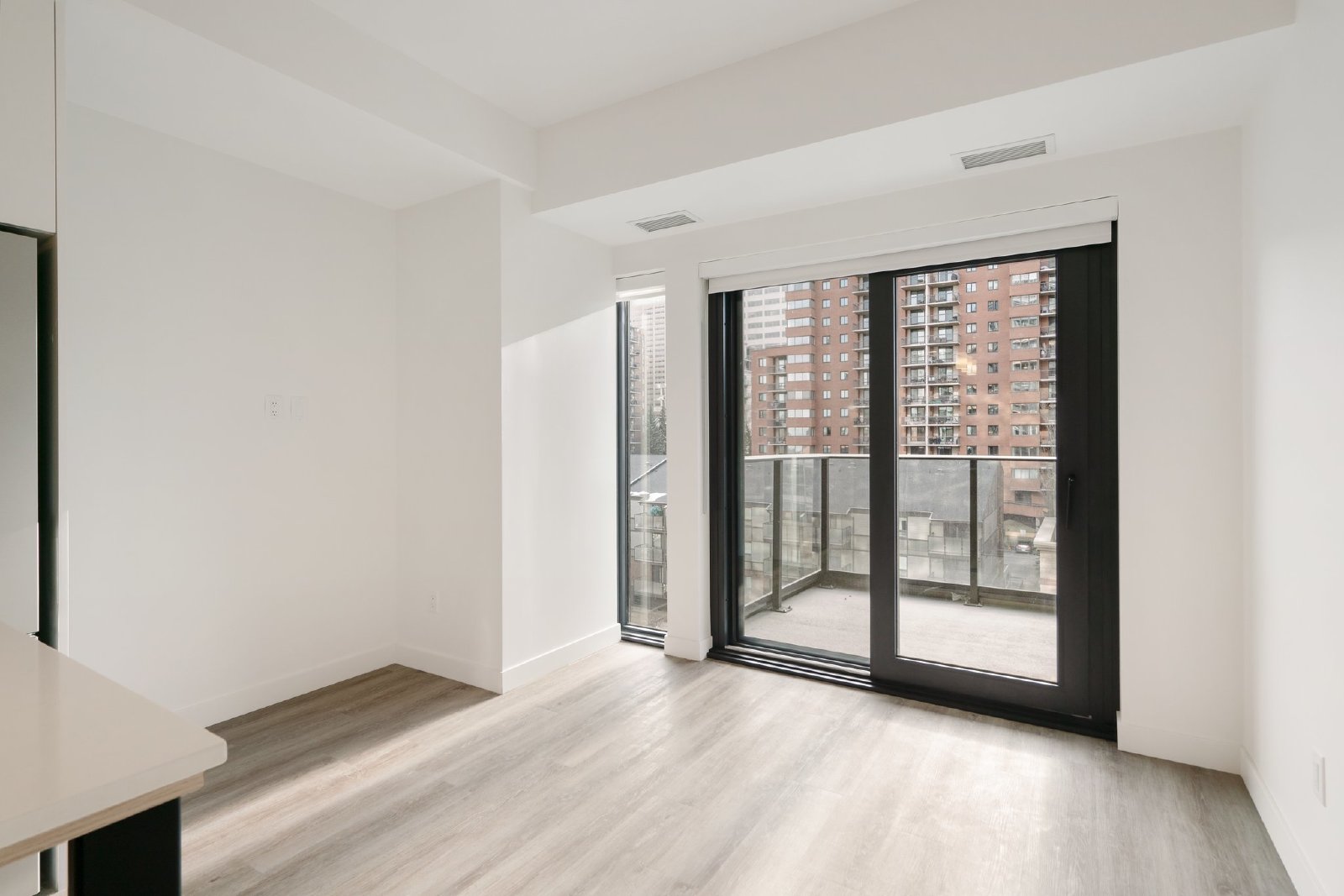 DOWNTOWN - FIRST AND PARK - TWO BED-TWO BATH property image