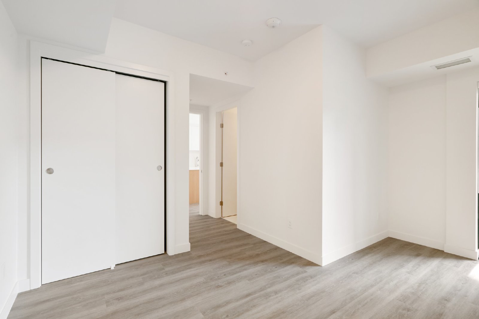 DOWNTOWN - FIRST AND PARK - TWO BED-TWO BATH property image