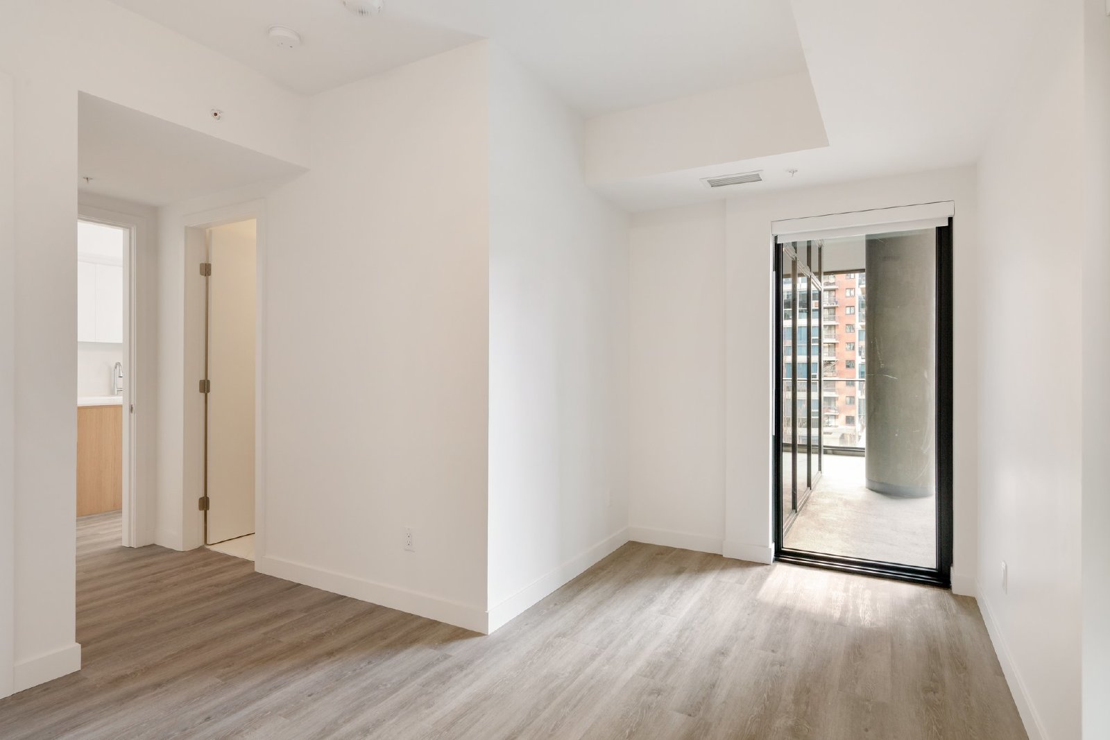 DOWNTOWN - FIRST AND PARK - TWO BED-TWO BATH property image