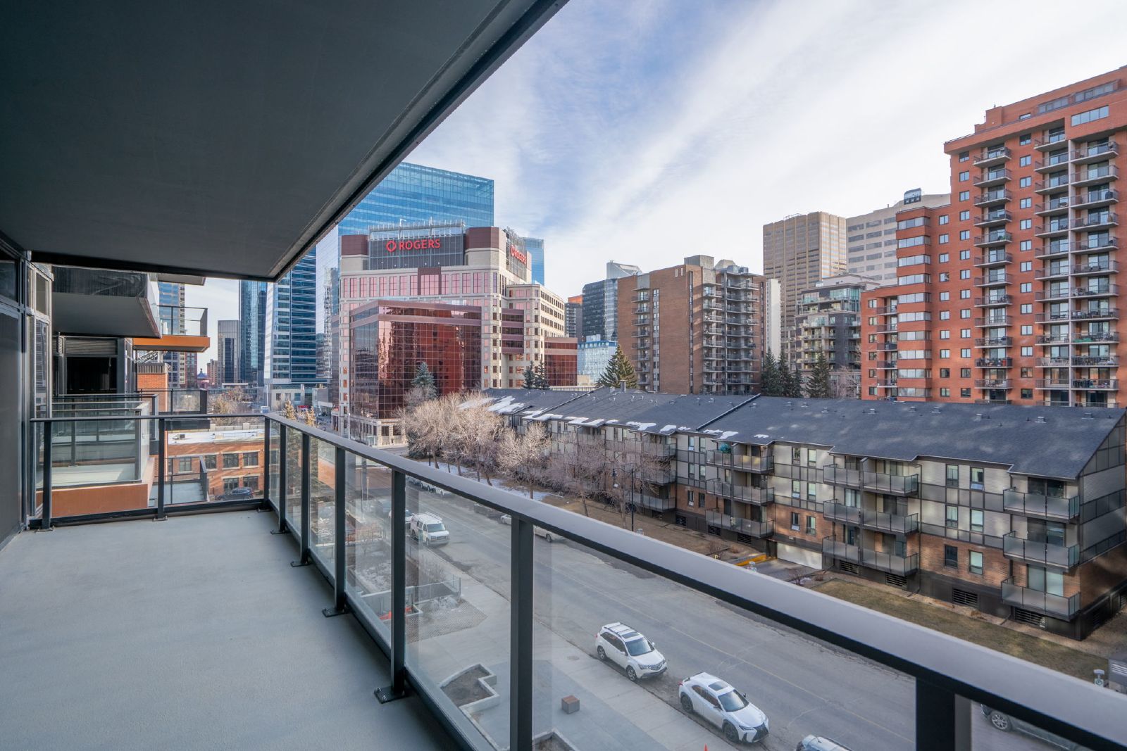 DOWNTOWN - FIRST AND PARK - TWO BED-TWO BATH property image