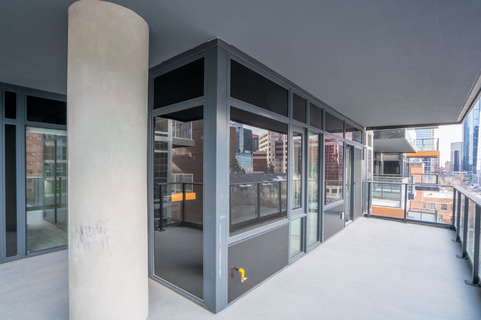 DOWNTOWN - FIRST AND PARK - TWO BED-TWO BATH property image