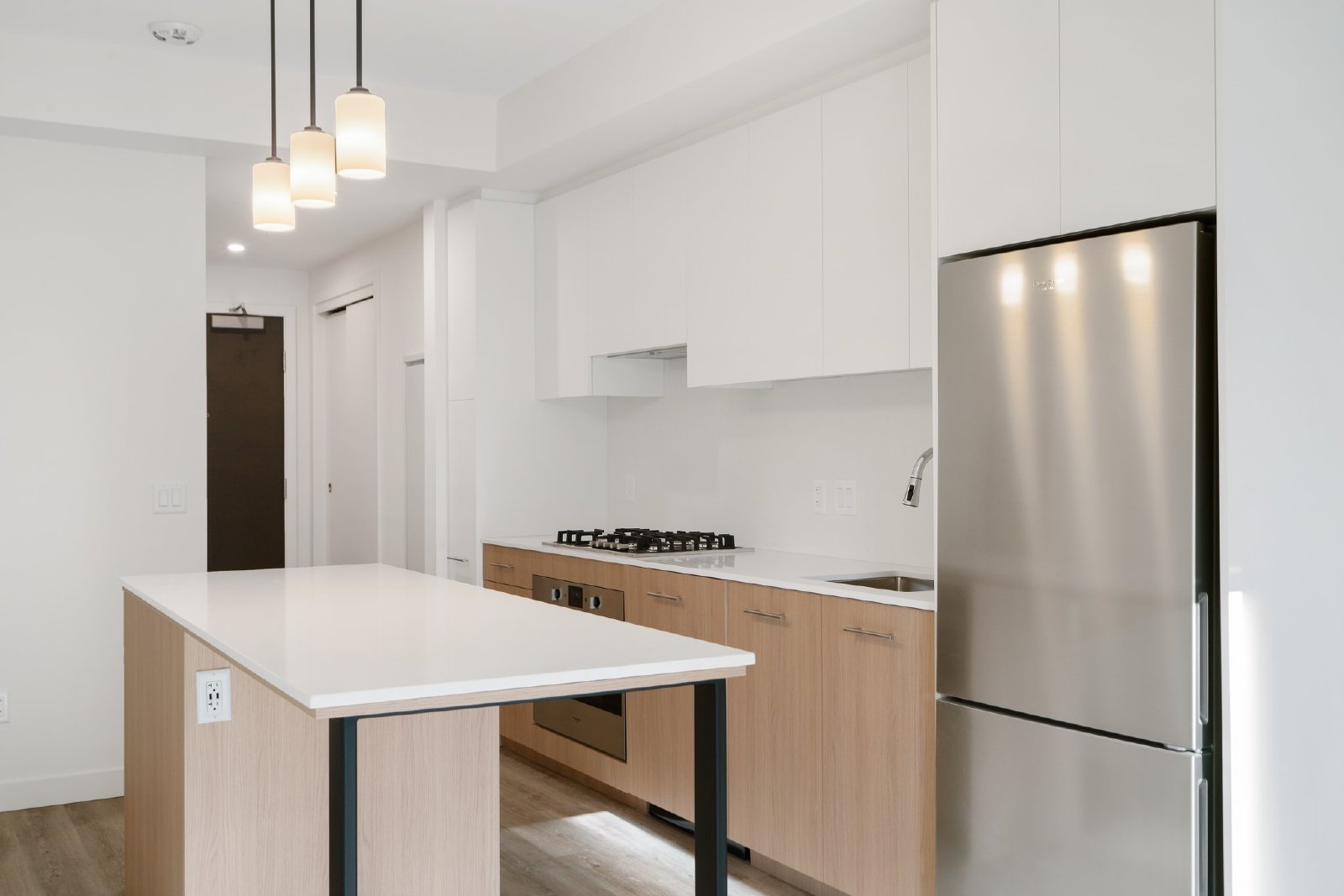 DOWNTOWN - FIRST AND PARK - TWO BED-TWO BATH property image