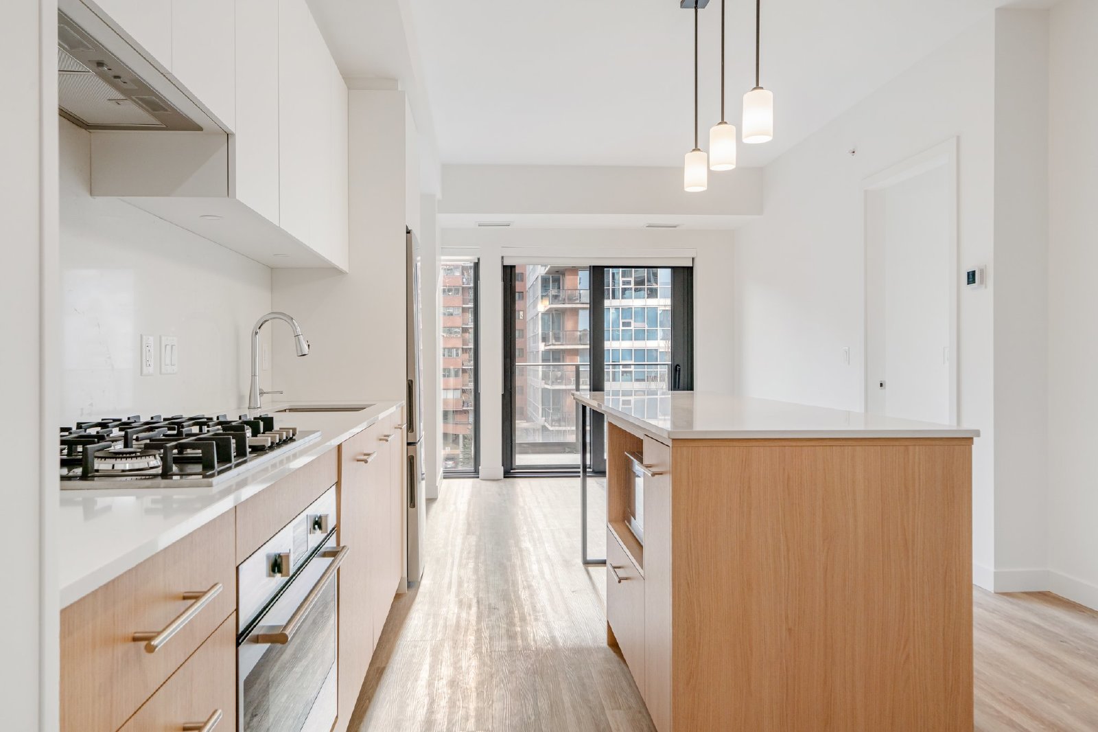 DOWNTOWN - FIRST AND PARK - TWO BED-TWO BATH property image