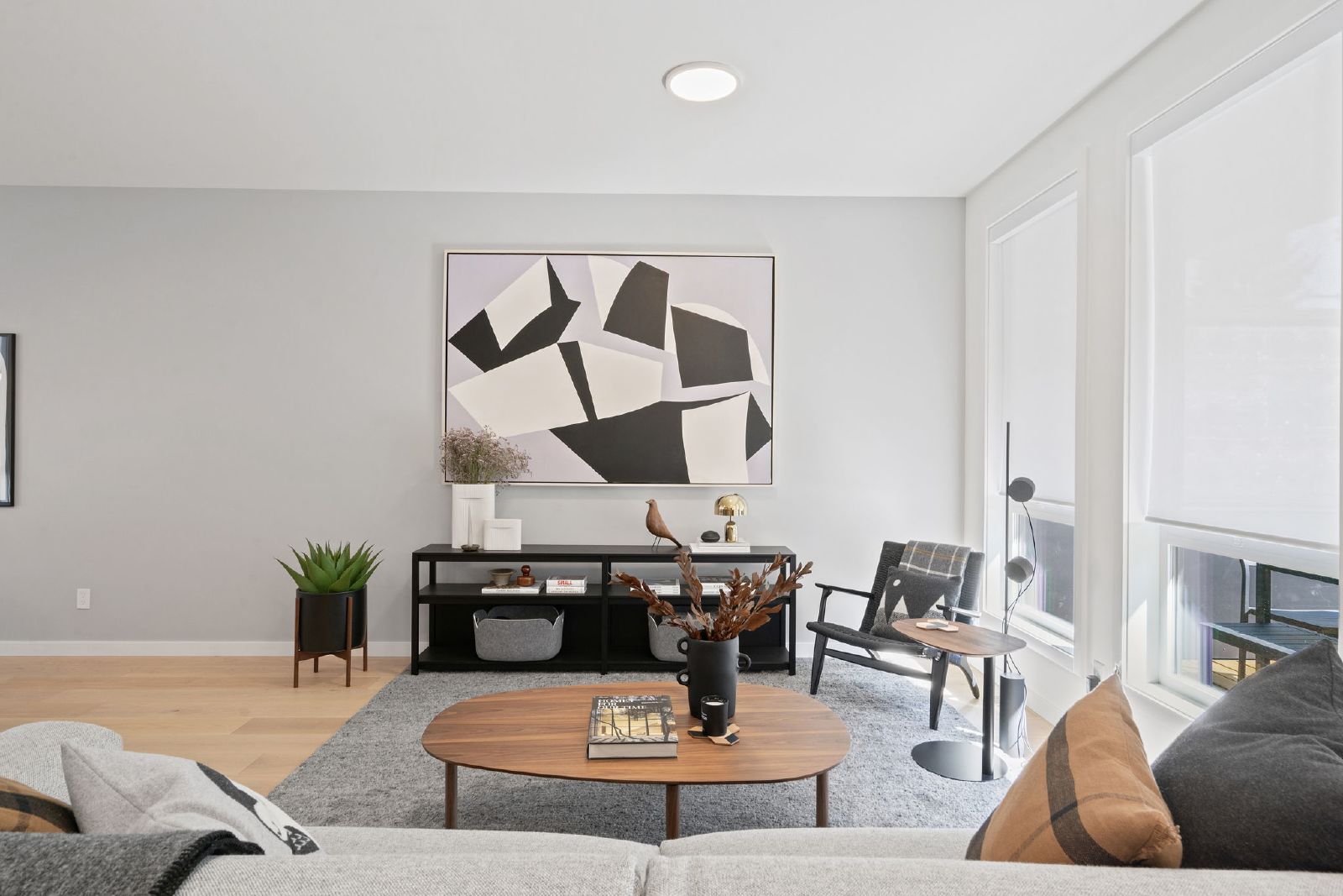 RAMSAY - URBAN CHIC TOWNHOUSE - MOVE IN READY property image