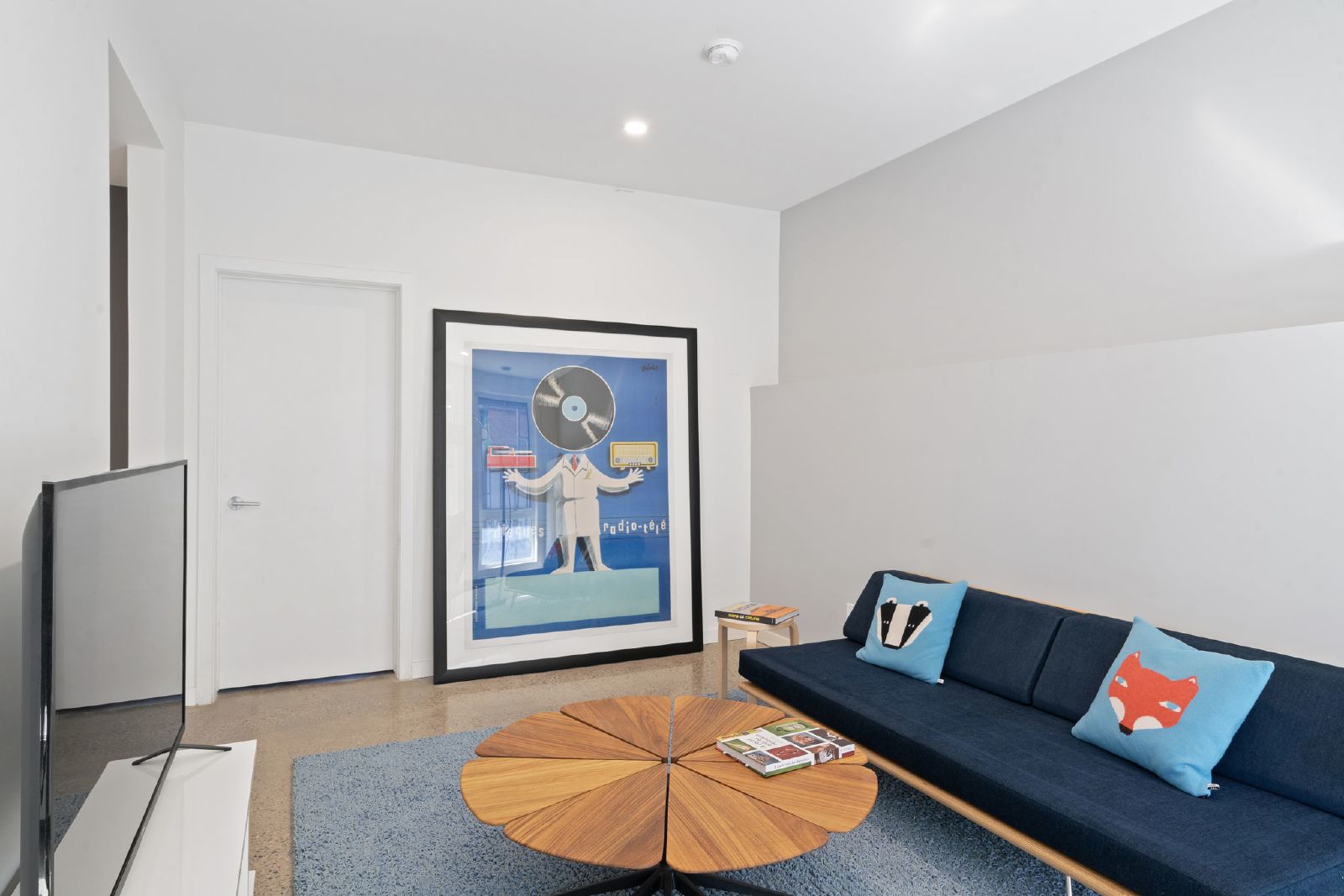 RAMSAY - URBAN CHIC TOWNHOUSE - MOVE IN READY property image