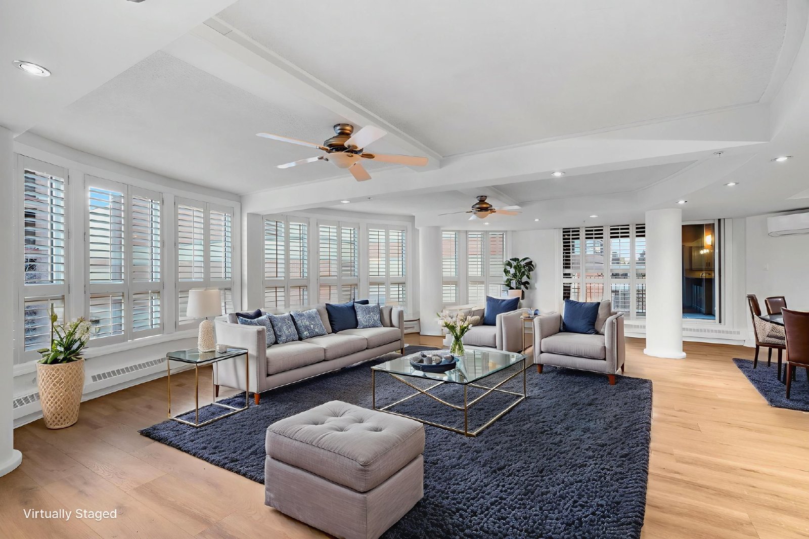 PRINCE'S ISLAND ESTATES - THREE BEDROOM EXECUTIVE FULLY RENOVATED SUIT property image