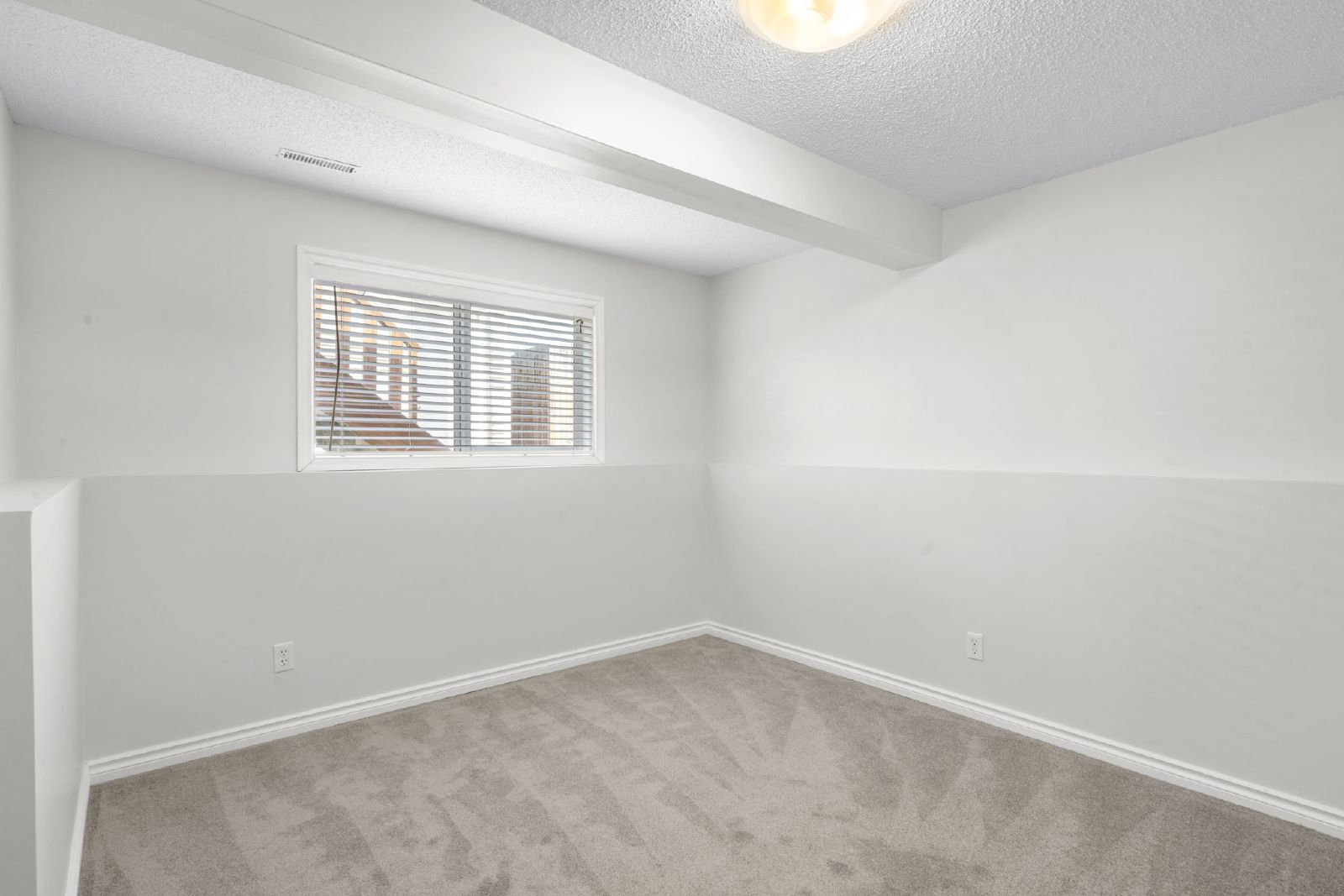 OKOTOKS - THREE BEDROOM TWO STOREY HOUSE property image