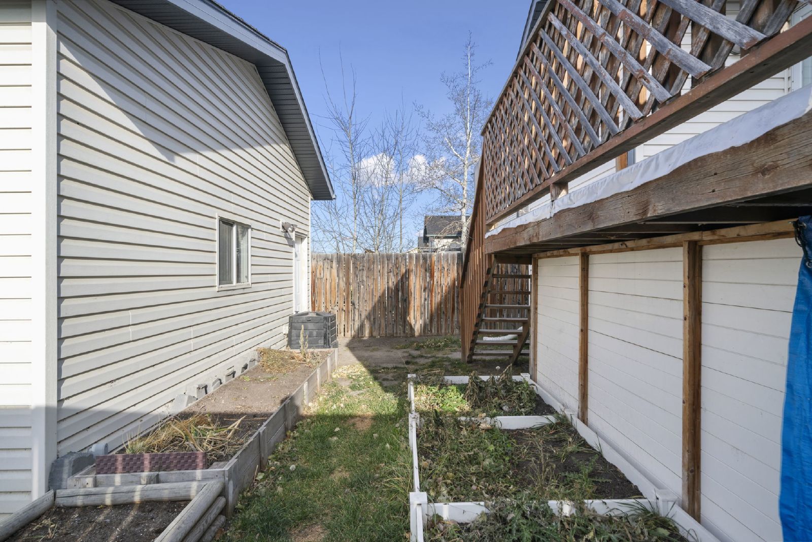 OKOTOKS - THREE BEDROOM TWO STOREY HOUSE property image