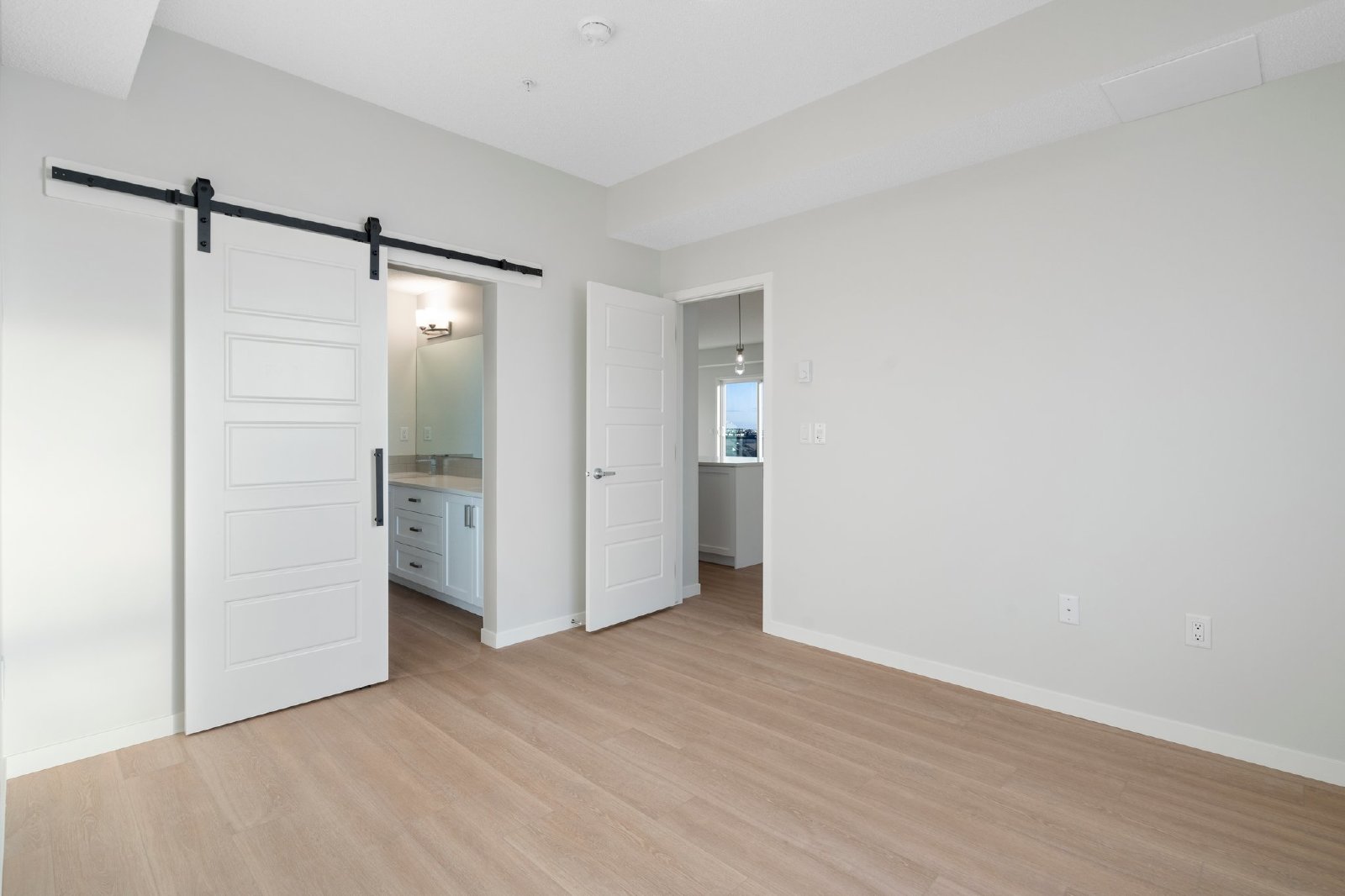 CARRINGTON - TWO BEDROOM CONDO WITH UNDERGROUND PARKING property image