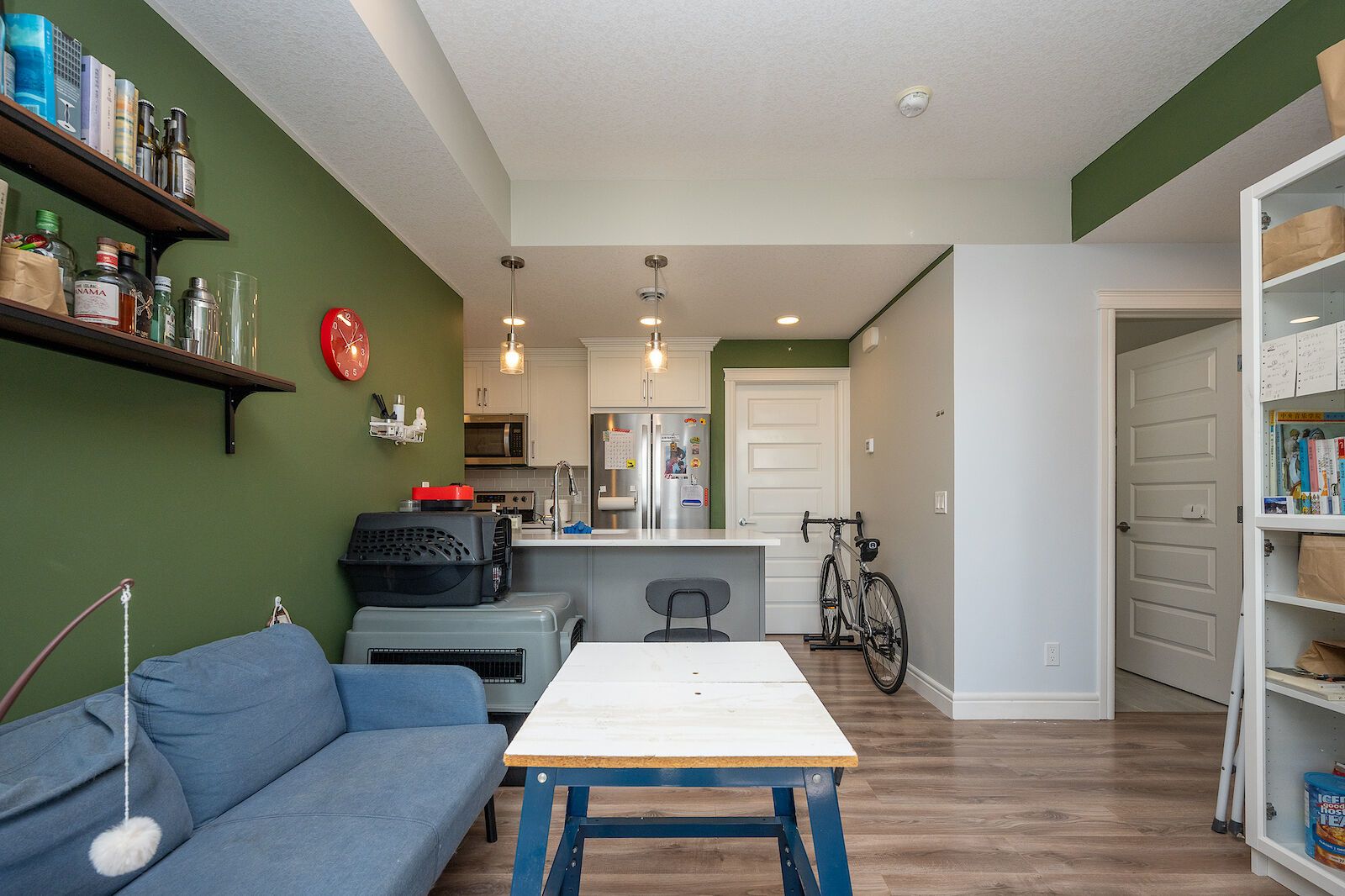 SETON - Bright & Modern 1-Bedroom + Den Townhouse property image