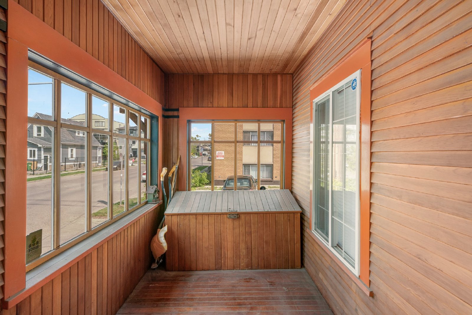 SUNALTA - CHARMING CENTURY HOME IN SUNALTA property image