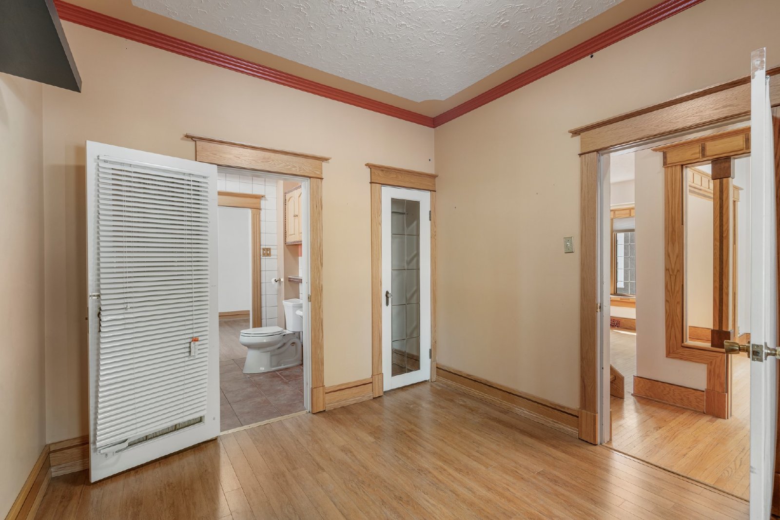 SUNALTA - CHARMING CENTURY HOME IN SUNALTA property image