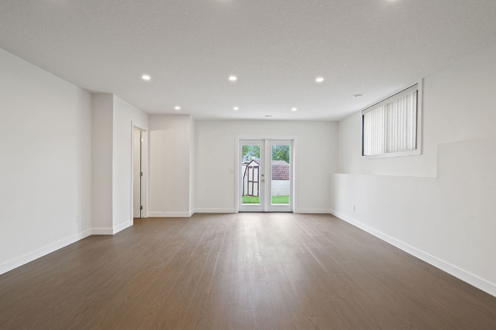 PANORAMA HILLS -HOUSE WITH 3 BEDROOMS AND GARAGE - BASEMENT AVAILABLE property image