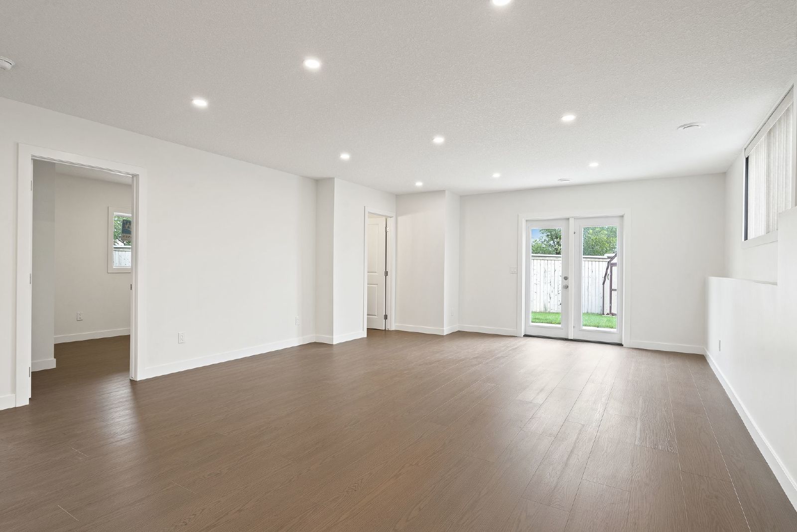 PANORAMA HILLS -HOUSE WITH 3 BEDROOMS AND GARAGE - BASEMENT AVAILABLE property image