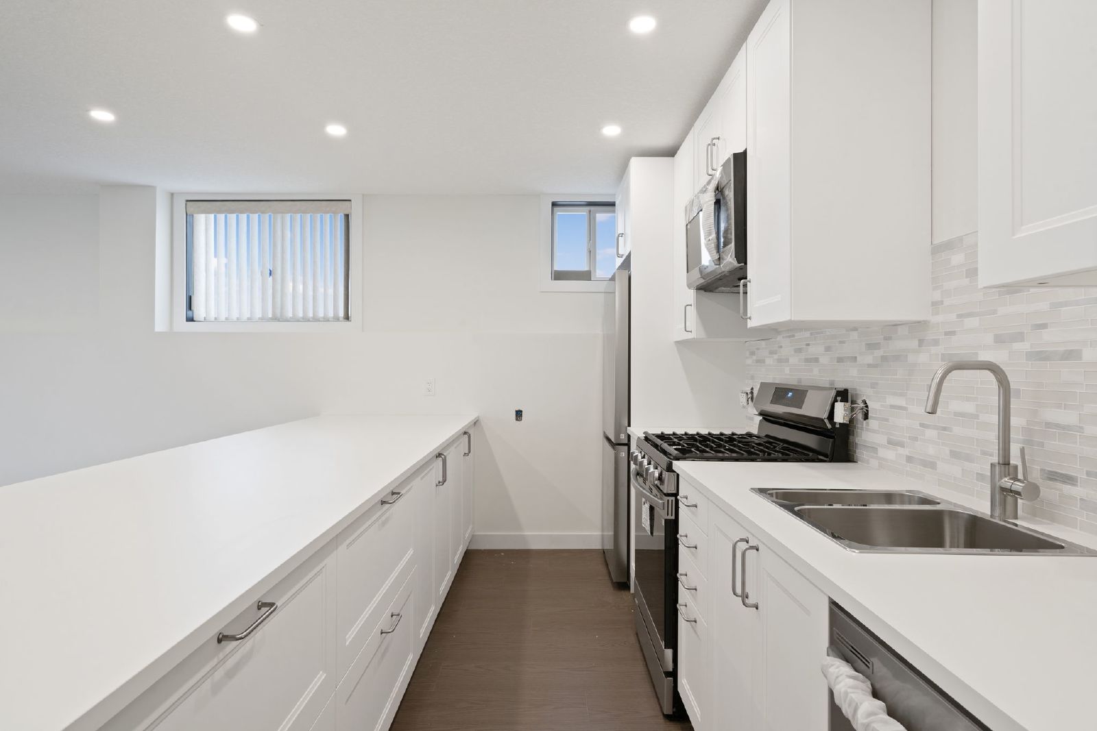 PANORAMA HILLS -HOUSE WITH 3 BEDROOMS AND GARAGE - BASEMENT AVAILABLE property image