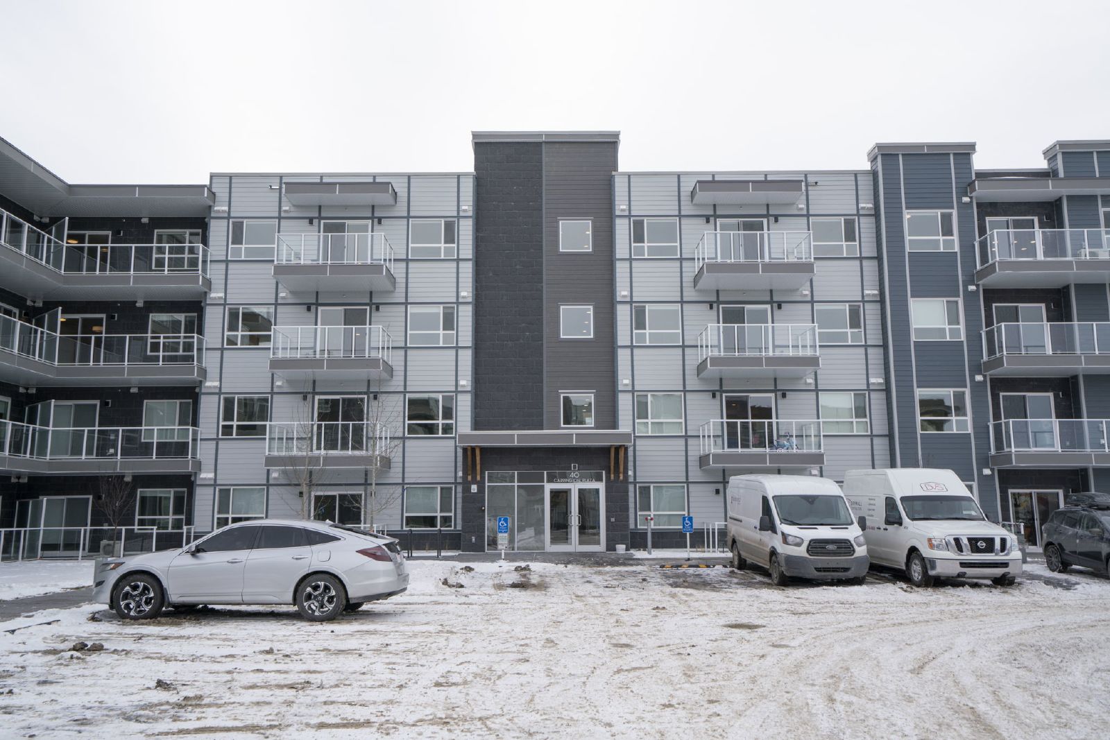 114, 40 Carrington Plaza NW - 114 property image