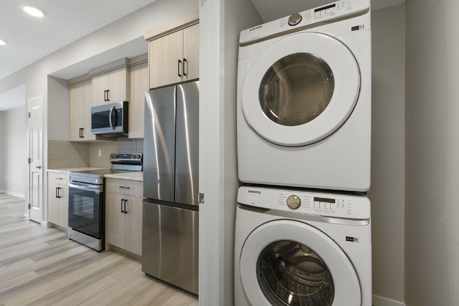 114, 40 Carrington Plaza NW - 114 property image