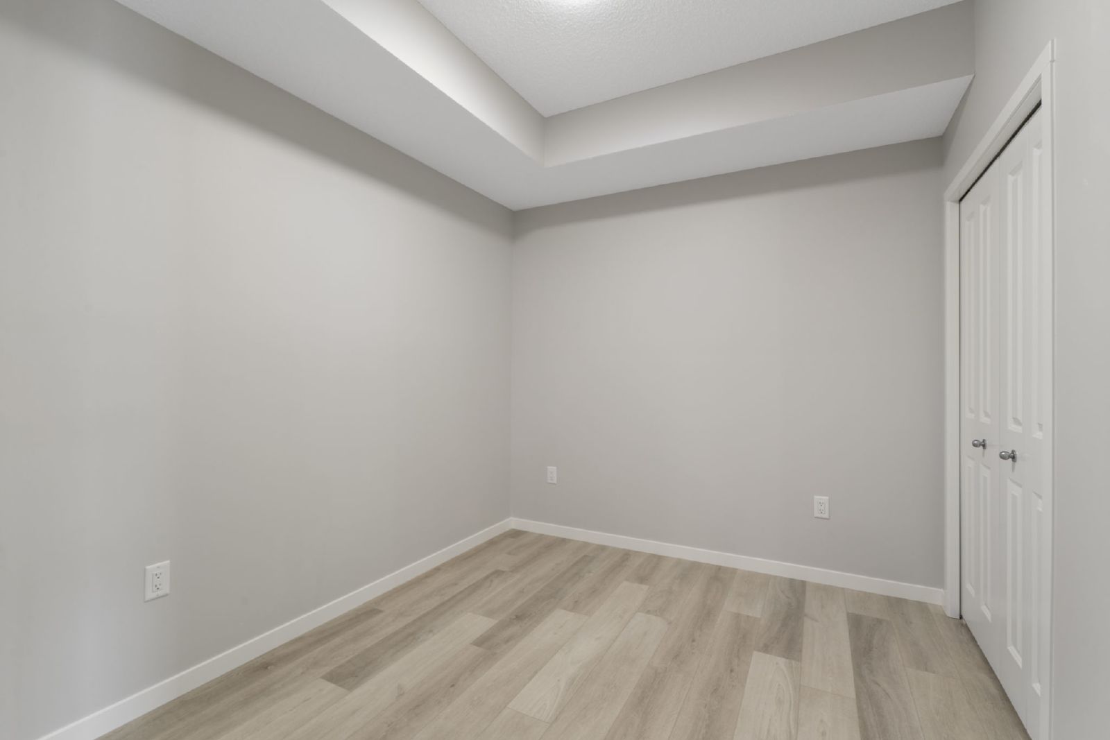 114, 40 Carrington Plaza NW - 114 property image