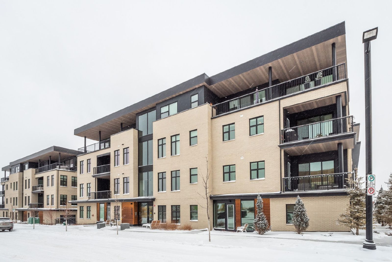 201, 275 Lebel Cres NW - - property image