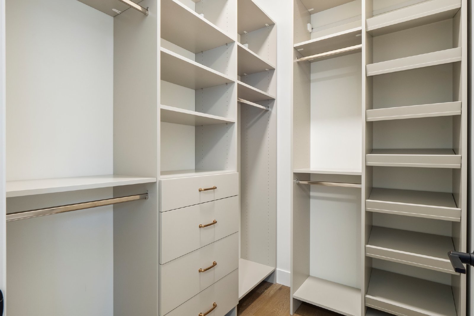 201, 275 Lebel Cres NW - - property image