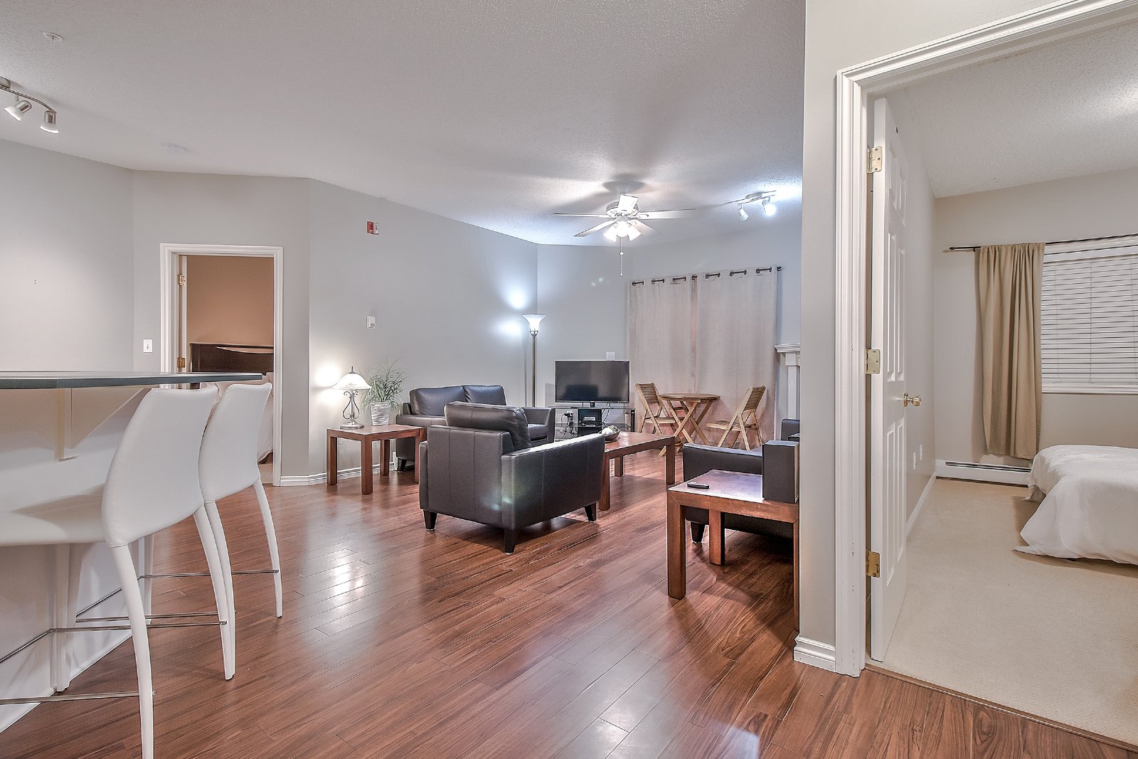 314, 777 3 Ave SW - - property image