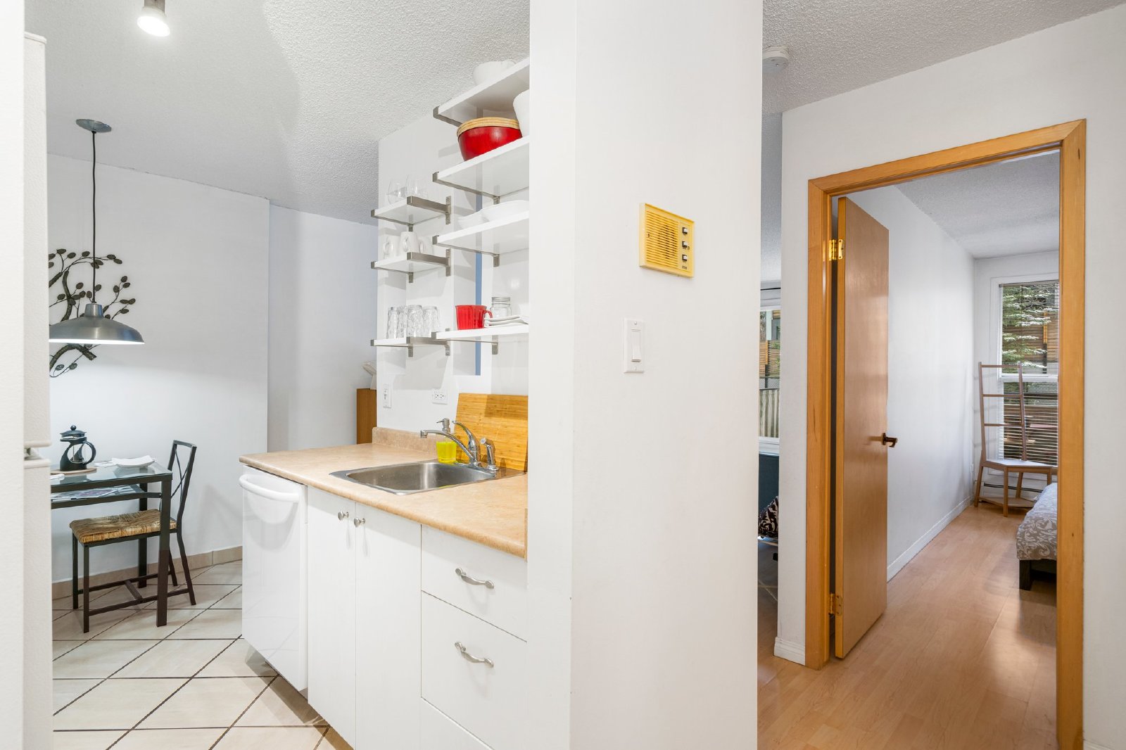 205, 903 - 19 Ave SW - - property image