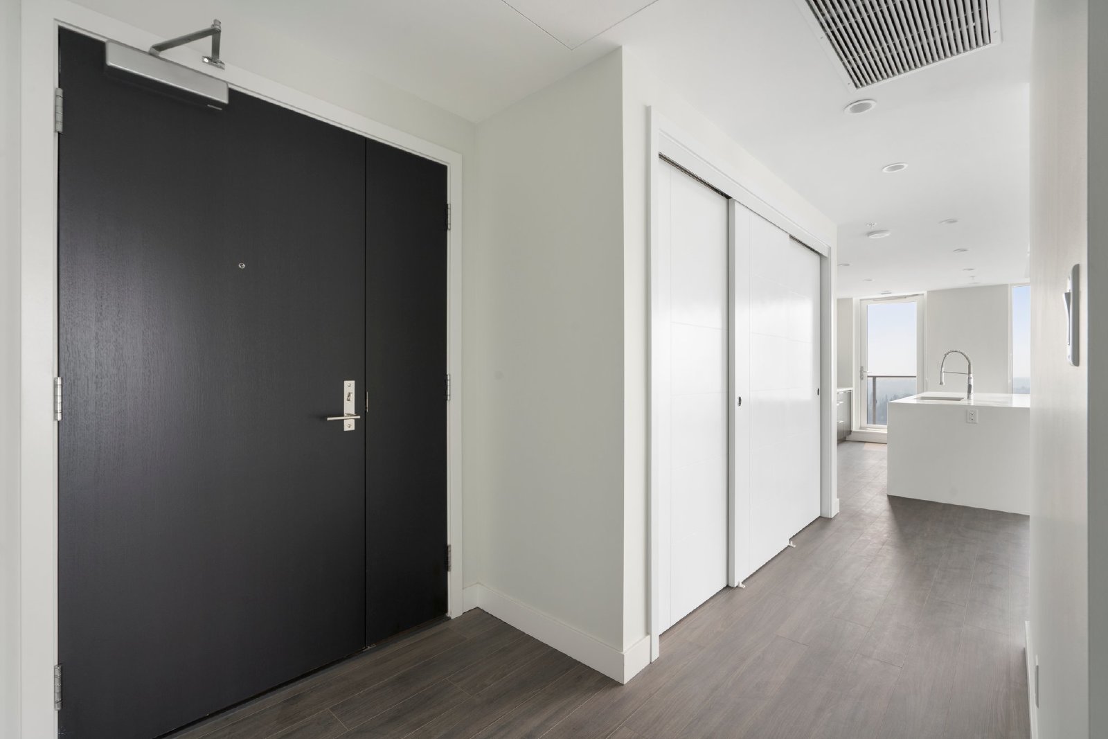 2705, 930 - 16 Avenue SW - 1 property image