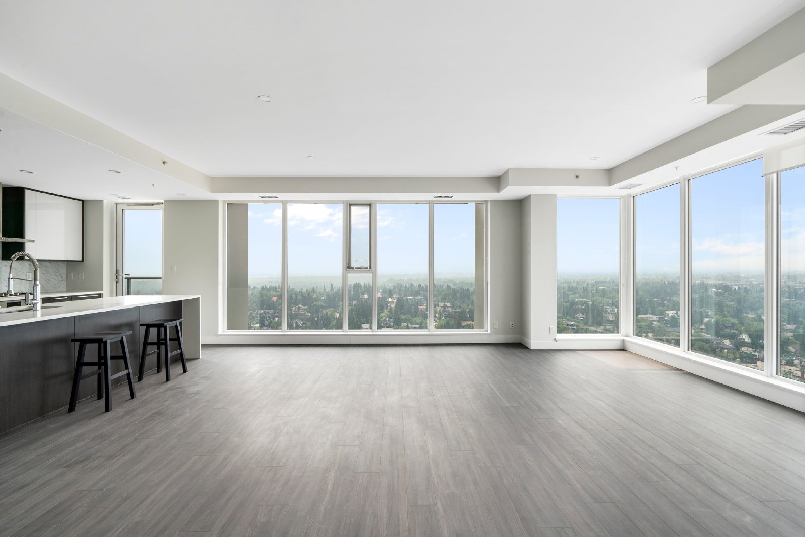 2705, 930 - 16 Avenue SW - 1 property image