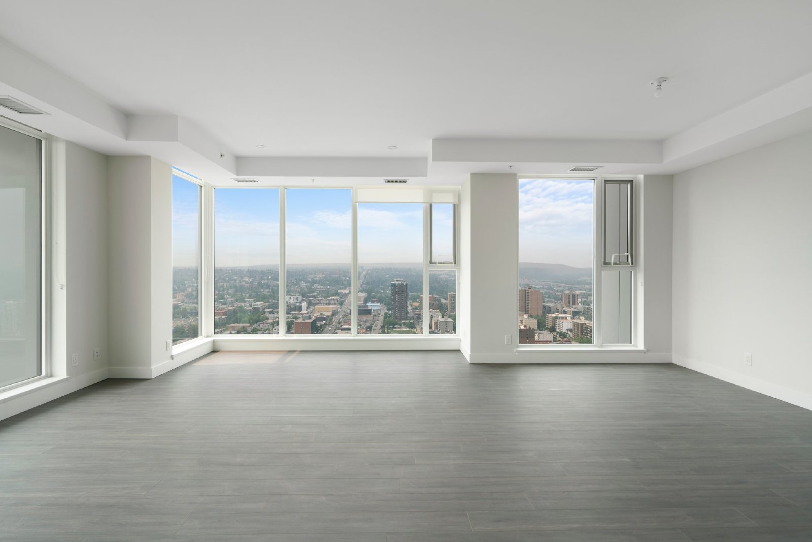 2705, 930 - 16 Avenue SW - 1 property image