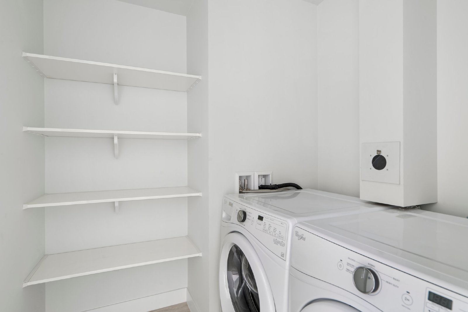 2705, 930 - 16 Avenue SW - 1 property image