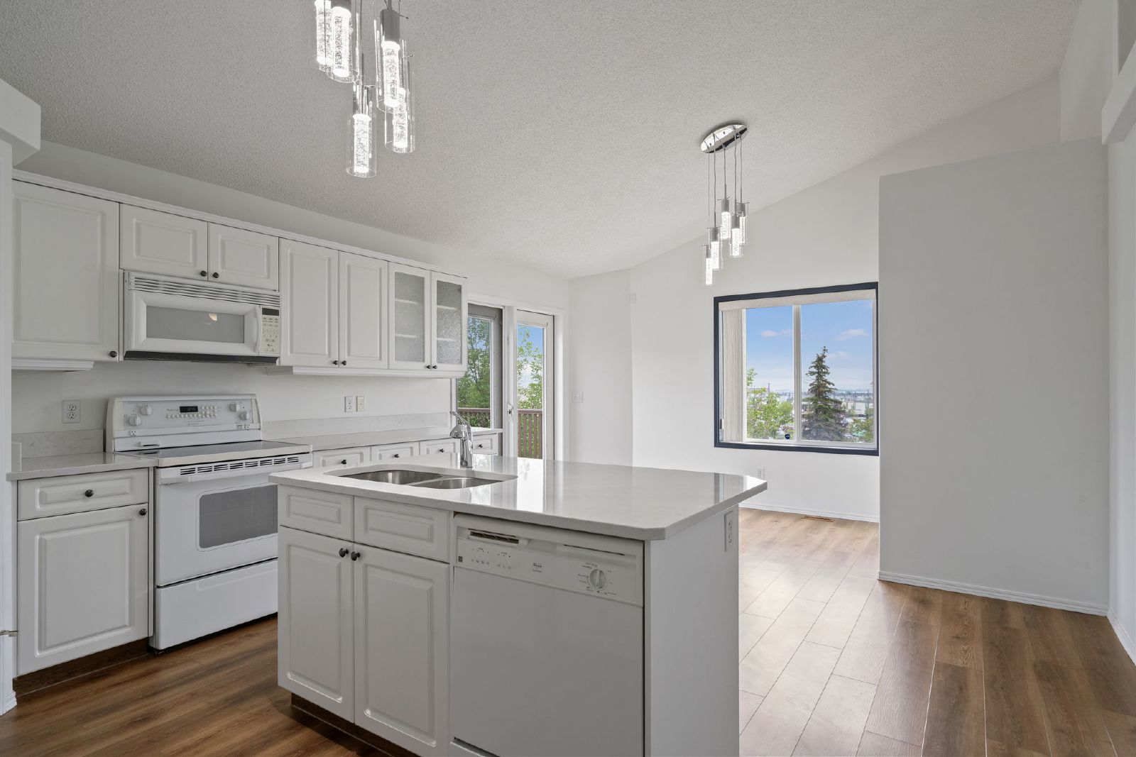 182 Panatella Circle NW - A property image