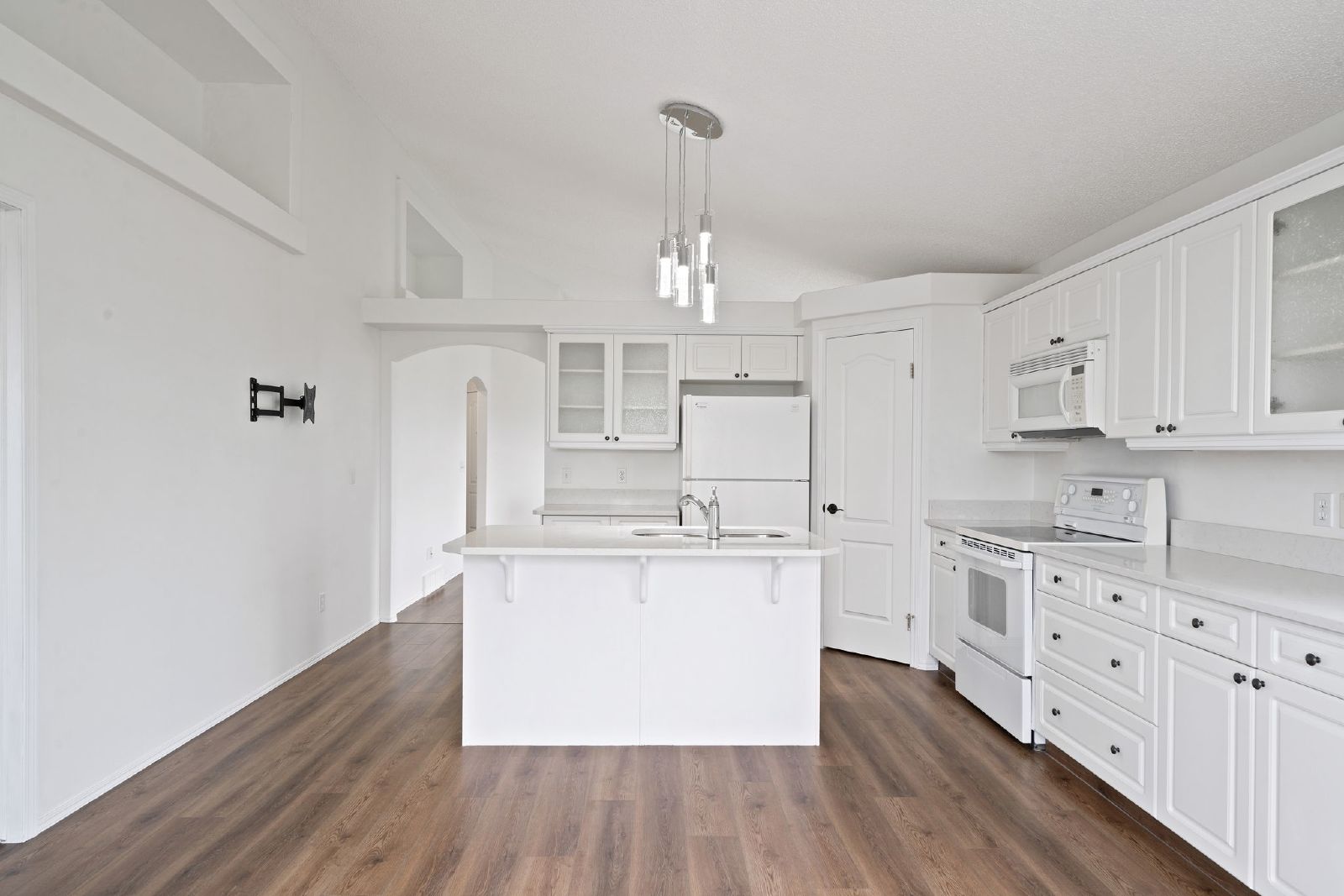 182 Panatella Circle NW - A property image