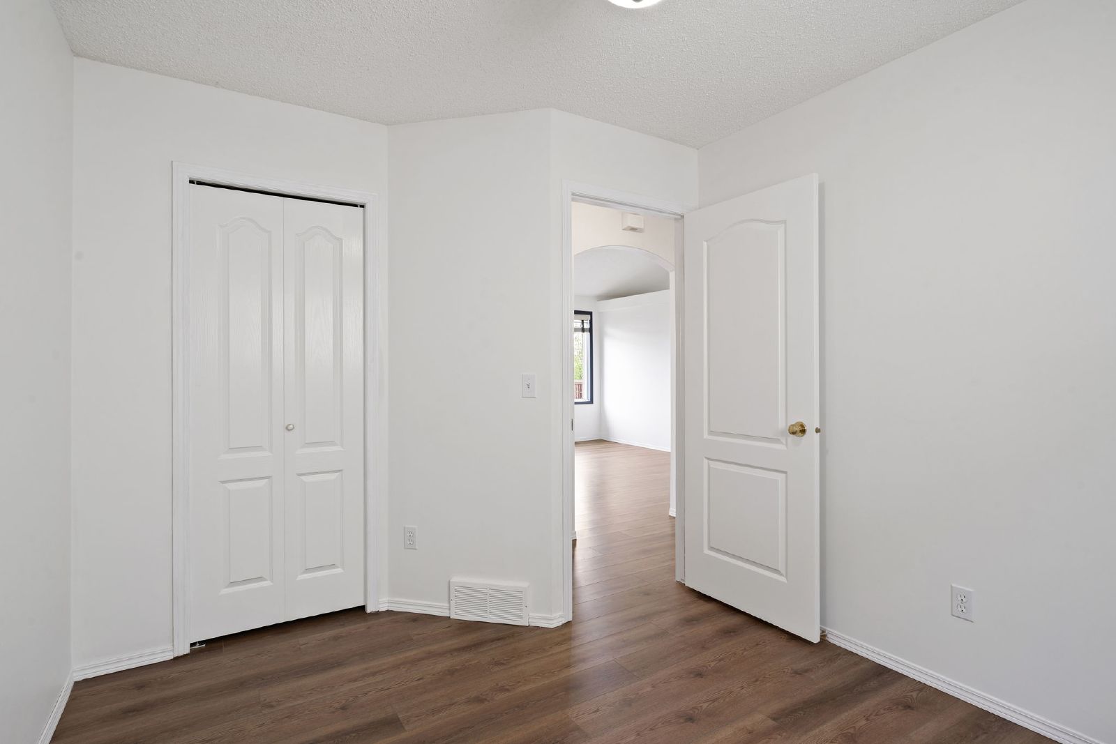 182 Panatella Circle NW - A property image