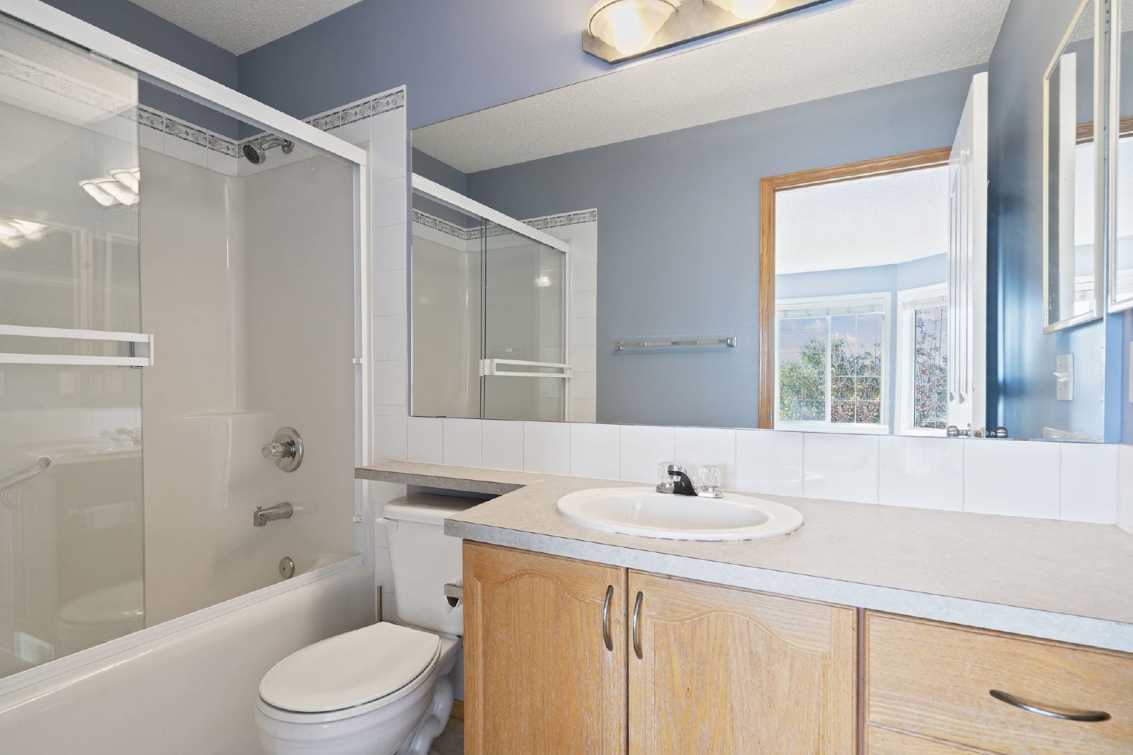 179 Taravista Street NE - 1 property image