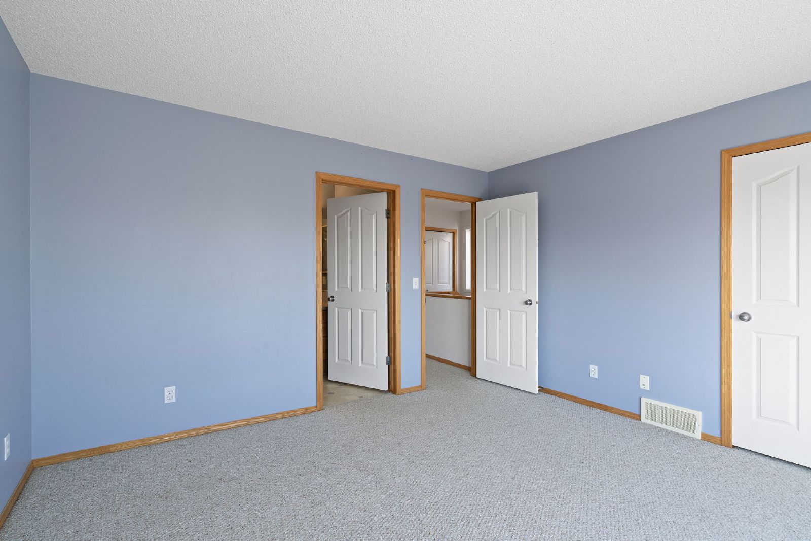 179 Taravista Street NE - 1 property image