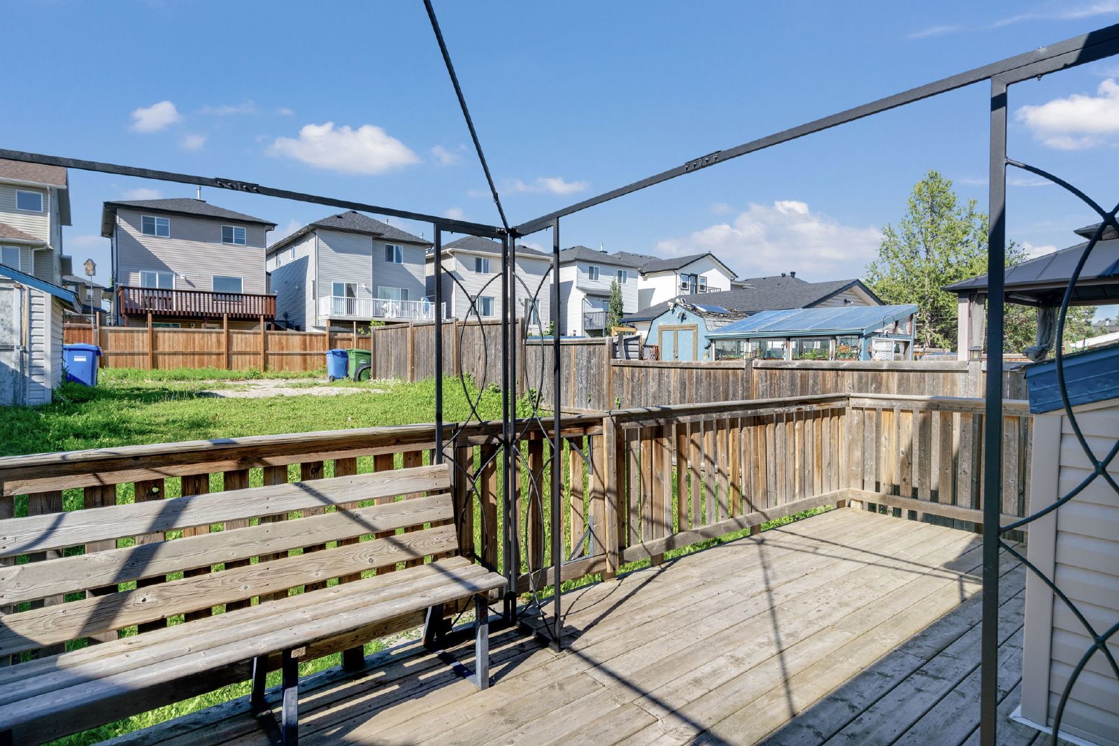 179 Taravista Street NE - 1 property image