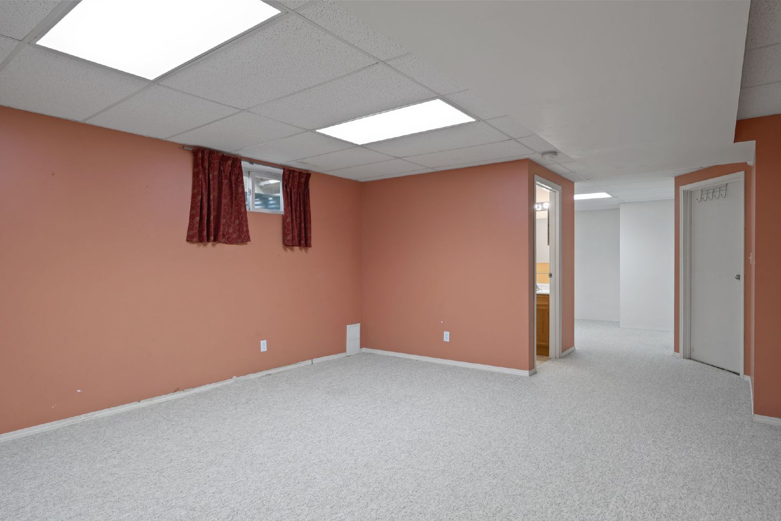 179 Taravista Street NE - 1 property image