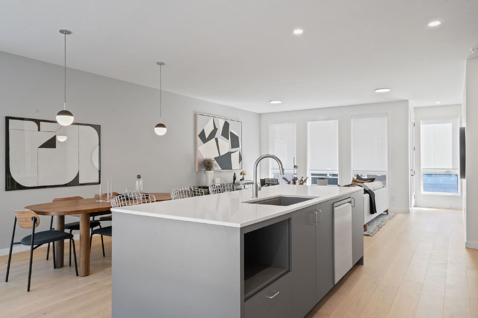 1704 8 Street SE - 1704 property image