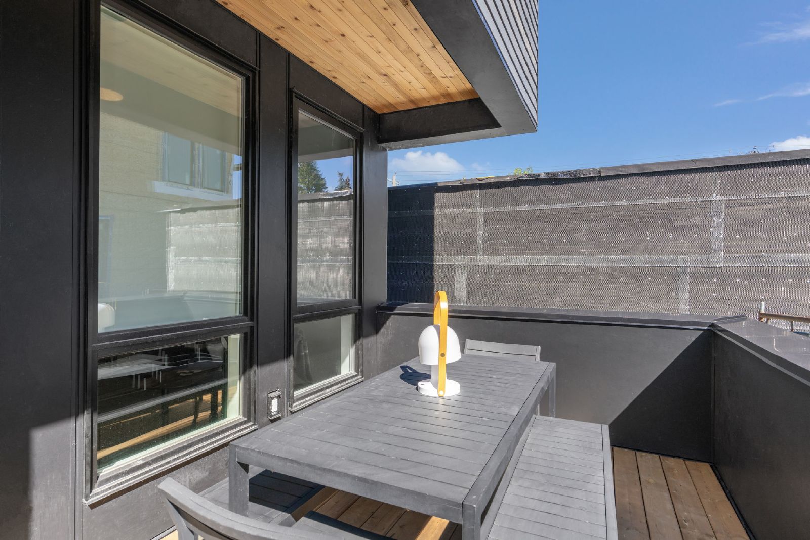 1704 8 Street SE - 1704 property image